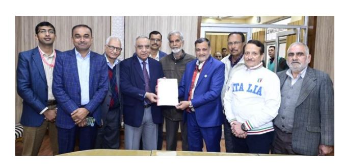 'उच्च स्तरीय समिति ने हितधारकों के साथ चौथी परामर्श बैठक आयोजित की  | '